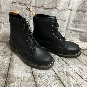 Dr Doc Martens Vegan Lace-Up Combat Boots Black 14045 AirWair Women 8 Men 7